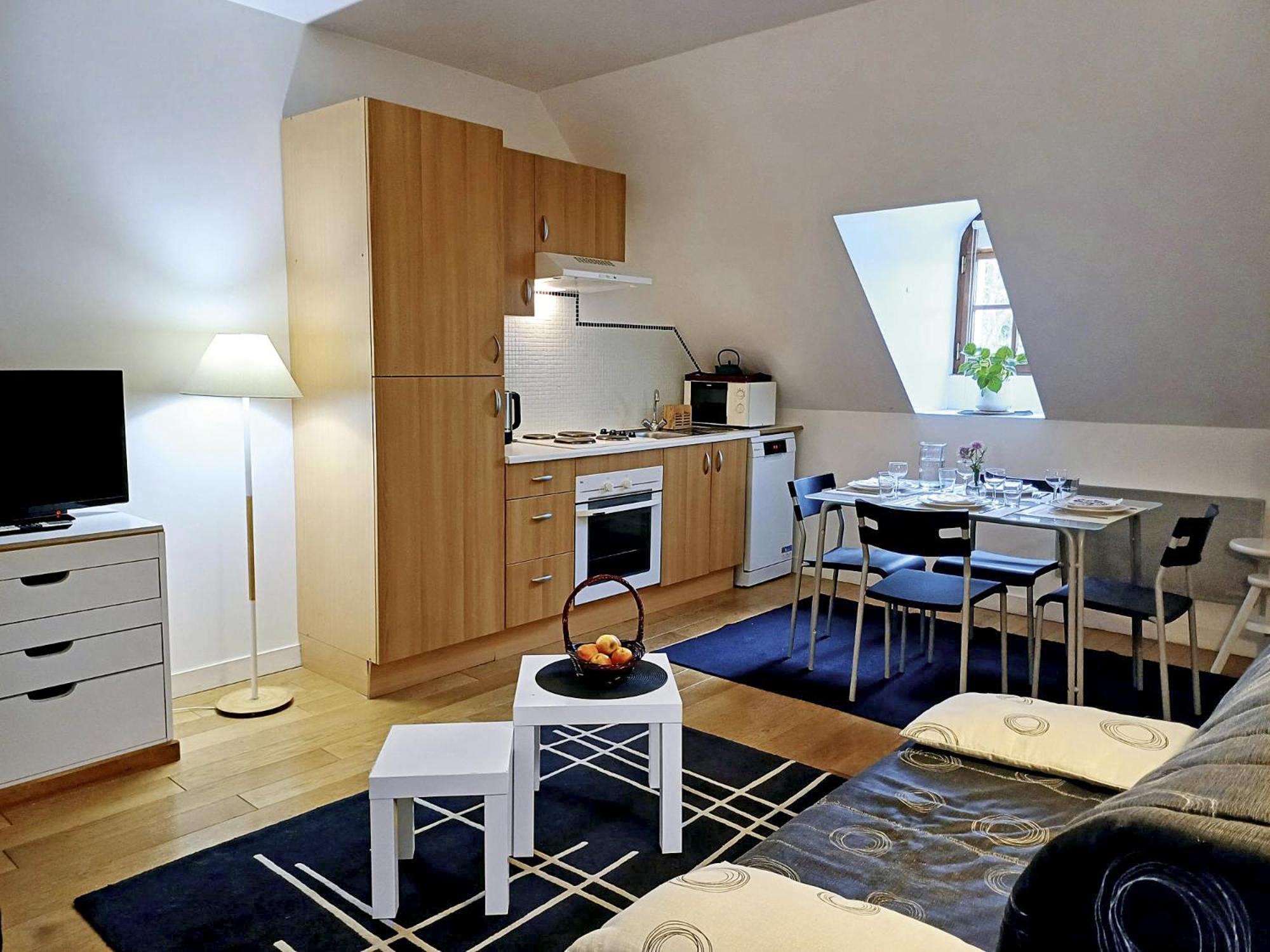 Le Jardin Des Lys - Chambre D'Hote Ou Appartement La Roche-Posay Værelse billede
